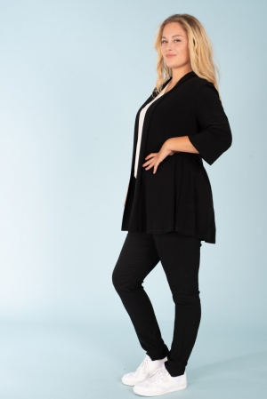 11 BLACK