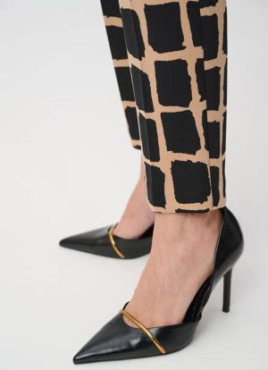  295 Beige/Black