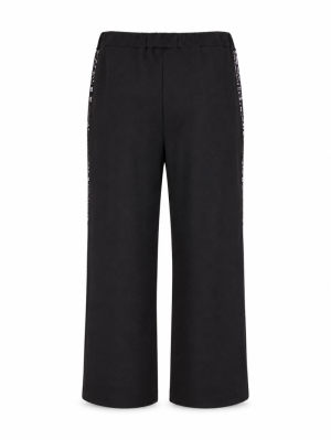  9 Black