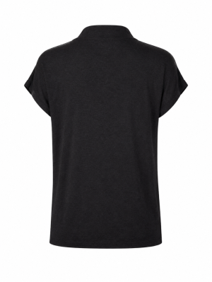 9 Black