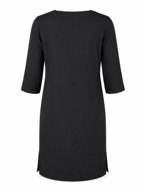 9 Black